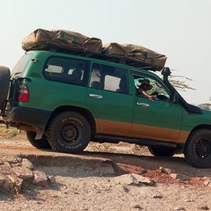 Gx-Land cruiser with rooftop tent