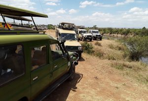 Land cruiser extended-pop up roof