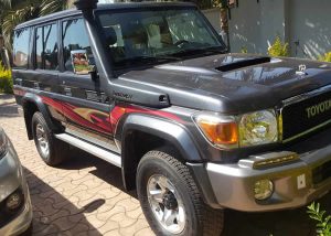 Toyota Land Cruiser-Eldoret car rental