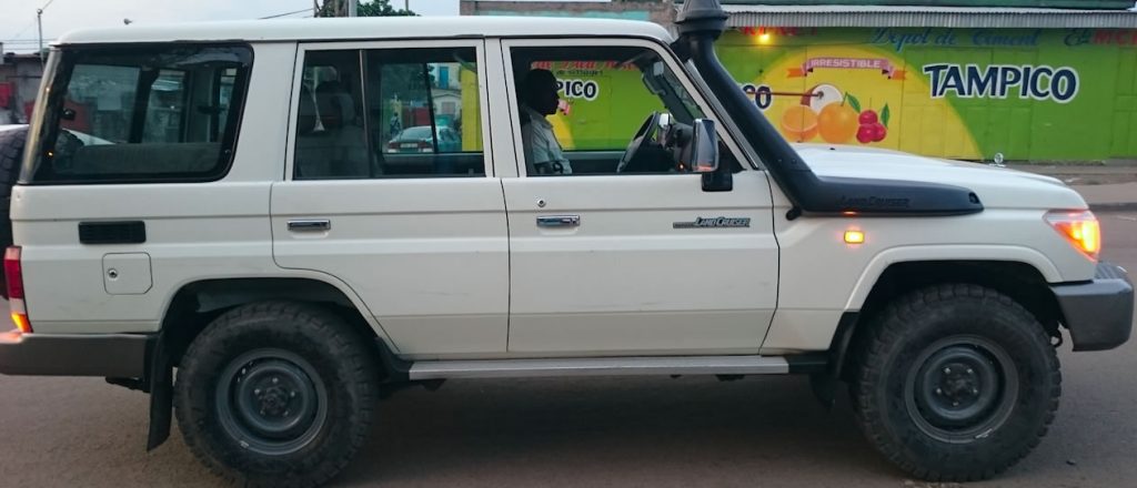 Land Cruiser LX car rental Series